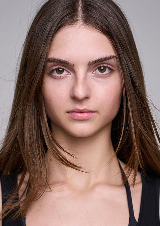 greta lilian | vivi&egrave;nne models